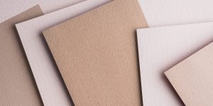 bms__blog_header_Explorando los más utilizados tipos de cartón en los embalajes